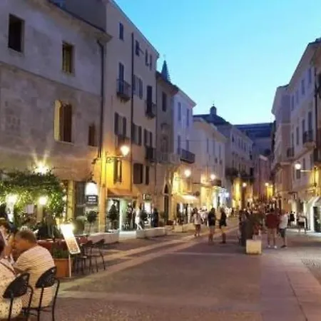 Arlecchino 4min Da Spiaggia E Centro 아파트